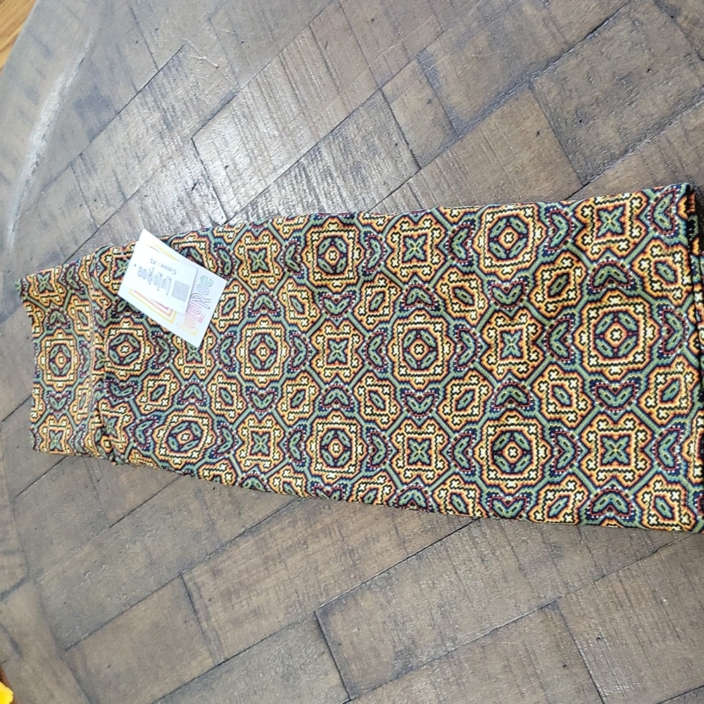 LuLaRoe Cassie